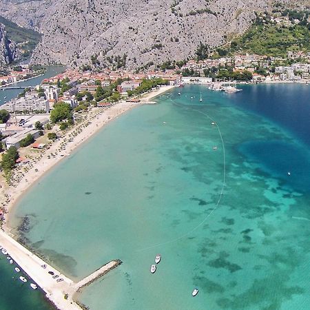 Apartments By The Sea Omis - 15485 Экстерьер фото
